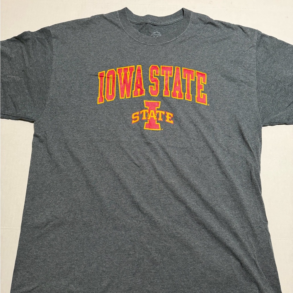 Elite Fan brand, Iowa State College, grey tee, men's XL t-shirt